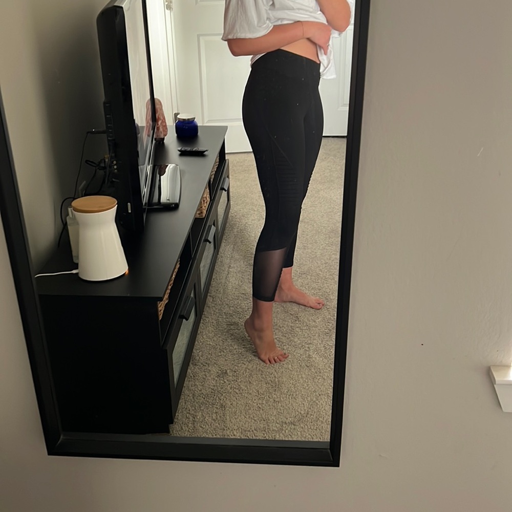 VS PINK ultimate leggings